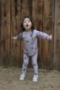 Bluza dla dziecka w liliowym kolorze Bommbel Be handmade