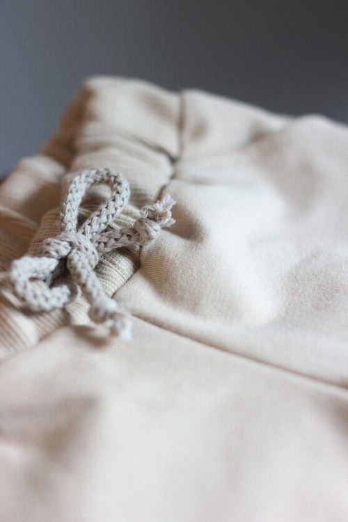 spodnie joggery beż bombel be