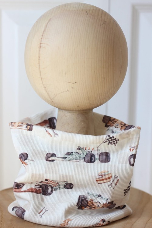 Komin dziecięcy – Wyścigówki w kratę Bombel Be