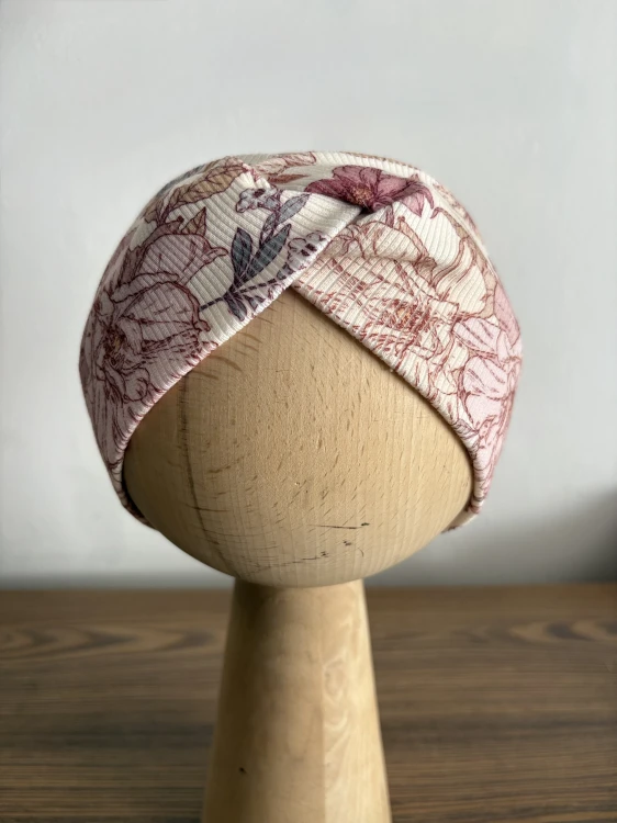 Opaska przeplotka Retro Flowers – widok całości i wzoru.