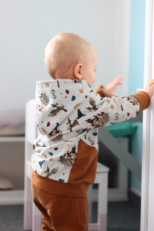 Komplet dresowy dziecięcy Szkołą Magii