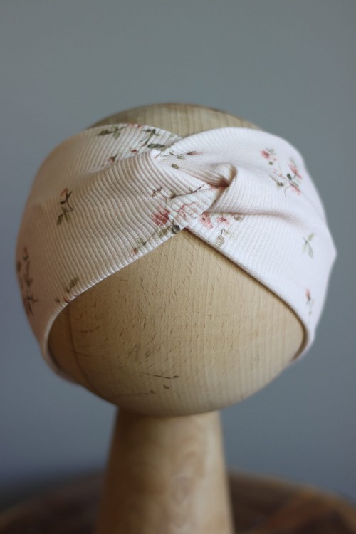 Opaska dziecięca prążkowana różyczki róż