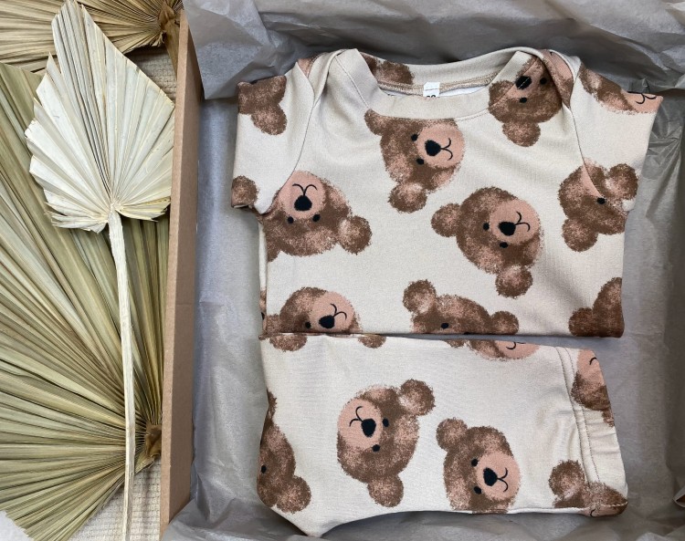 Zestaw prezentowy dla niemowlaka. Chłopięcy zestaw prezentowy od Bombel Be